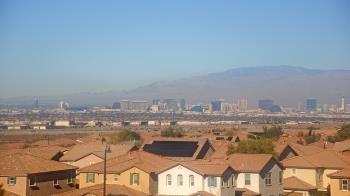 Weather camera view of Robert and Sandy Ellis ES.