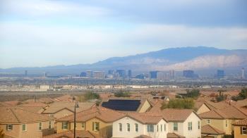 Weather camera view of Robert and Sandy Ellis ES.