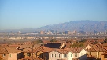 Weather camera view of Robert and Sandy Ellis ES.