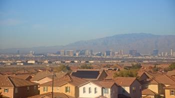 Weather camera view of Robert and Sandy Ellis ES.