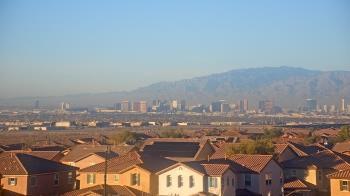 Weather camera view of Robert and Sandy Ellis ES.