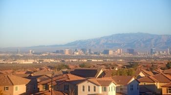 Weather camera view of Robert and Sandy Ellis ES.