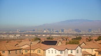 Weather camera view of Robert and Sandy Ellis ES.