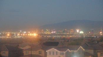 Weather camera view of Robert and Sandy Ellis ES.