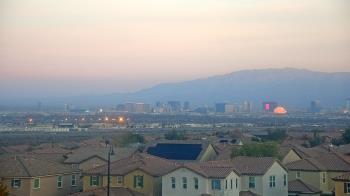 Weather camera view of Robert and Sandy Ellis ES.