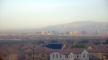 Weather camera view of Robert and Sandy Ellis ES.