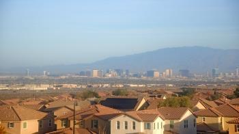 Weather camera view of Robert and Sandy Ellis ES.
