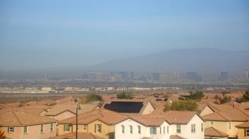 Weather camera view of Robert and Sandy Ellis ES.