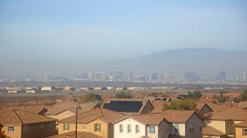 Weather camera view of Robert and Sandy Ellis ES.