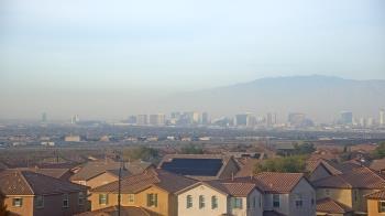 Weather camera view of Robert and Sandy Ellis ES.