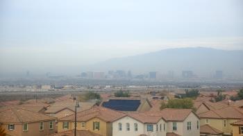 Weather camera view of Robert and Sandy Ellis ES.