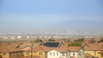 Weather camera view of Robert and Sandy Ellis ES.