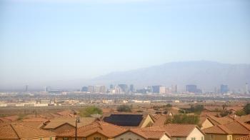 Weather camera view of Robert and Sandy Ellis ES.