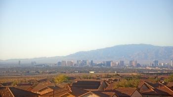 Weather camera view of Robert and Sandy Ellis ES.