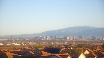 Weather camera view of Robert and Sandy Ellis ES.
