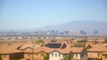 Weather camera view of Robert and Sandy Ellis ES.