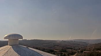 Weather camera view of Huntsville MS.