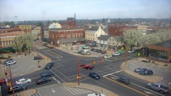 Weather camera view of Square Commercial Center.