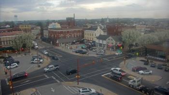 Weather camera view of Square Commercial Center.