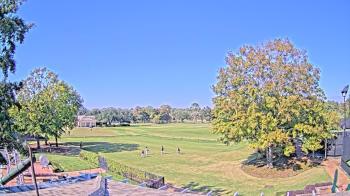 Weather camera view of Houston Country Club.