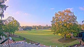 Weather camera view of Houston Country Club.