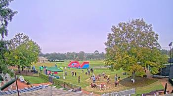 Weather camera view of Houston Country Club.