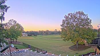 Weather camera view of Houston Country Club.
