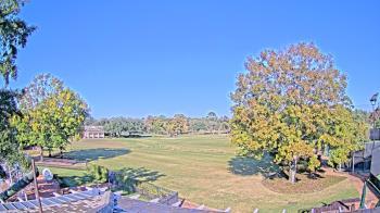 Weather camera view of Houston Country Club.