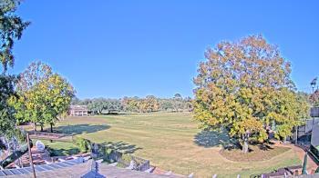 Weather camera view of Houston Country Club.