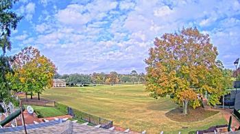 Weather camera view of Houston Country Club.