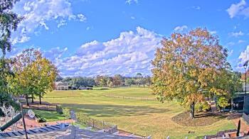 Weather camera view of Houston Country Club.