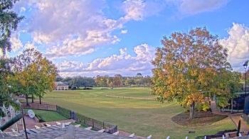 Weather camera view of Houston Country Club.