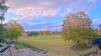Weather camera view of Houston Country Club.