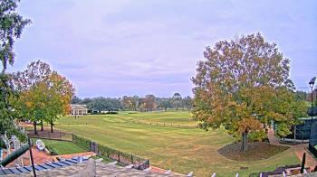 Weather camera view of Houston Country Club.