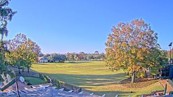 Weather camera view of Houston Country Club.