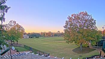 Weather camera view of Houston Country Club.