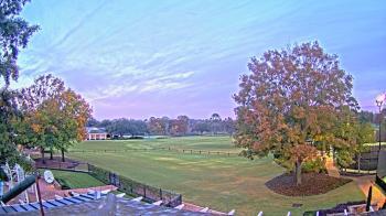 Weather camera view of Houston Country Club.