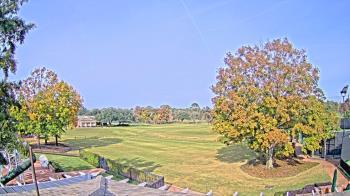 Weather camera view of Houston Country Club.
