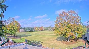 Weather camera view of Houston Country Club.