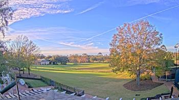 Weather camera view of Houston Country Club.