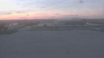 Weather camera view of Herscher Intermediate School.