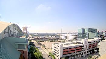 Weather camera view of Minute Maid Park.