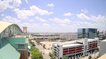 Weather camera view of Minute Maid Park.