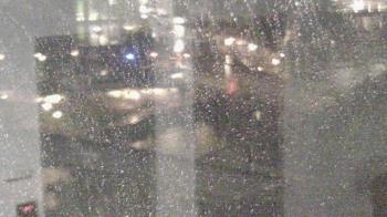 Weather camera view of UH Downtown.