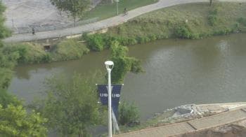 Weather camera view of UH Downtown.
