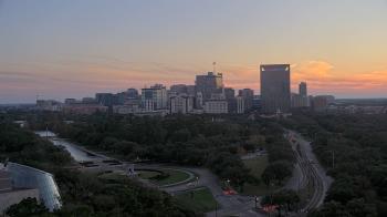 Weather camera view of Hotel ZaZa.