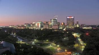 Weather camera view of Hotel ZaZa.