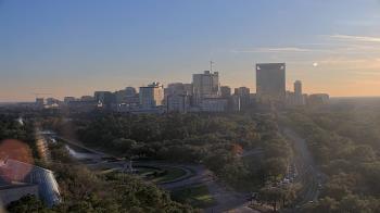 Weather camera view of Hotel ZaZa.