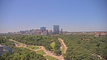 Weather camera view of Hotel ZaZa.
