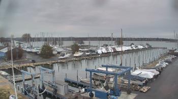 Weather camera view of Tidewater Marina.